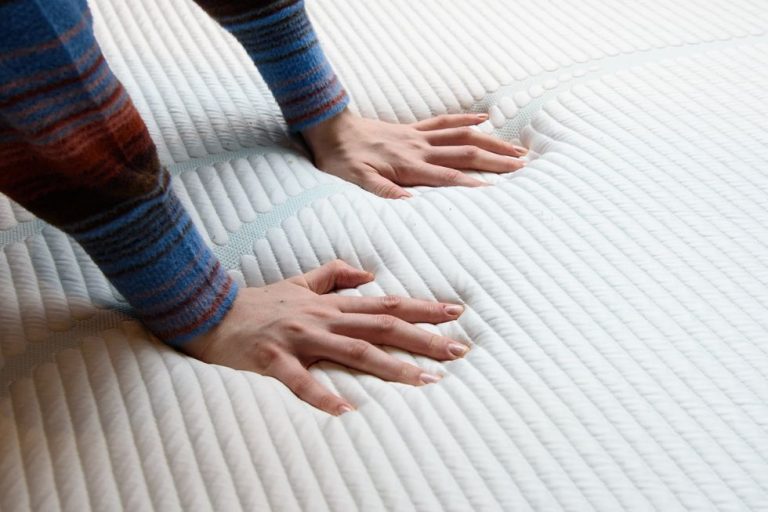 best mattress for hip pain